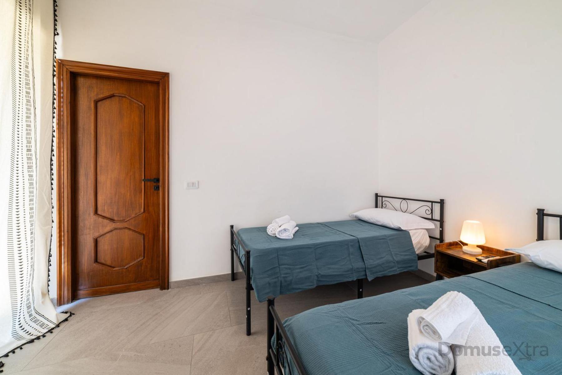 Clara Domus By Domusextra Apartment Napoli Ngoại thất bức ảnh