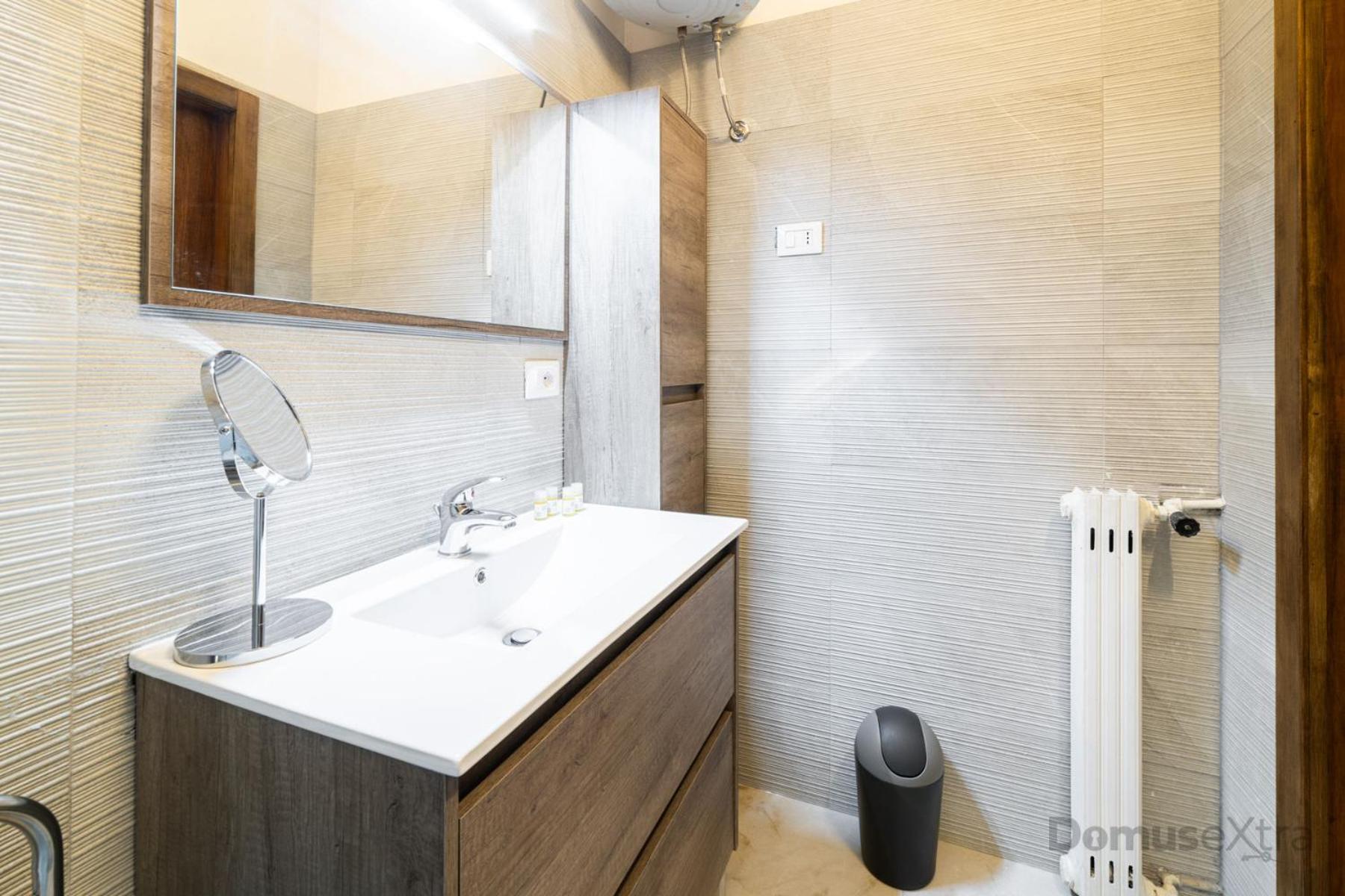 Clara Domus By Domusextra Apartment Napoli Ngoại thất bức ảnh
