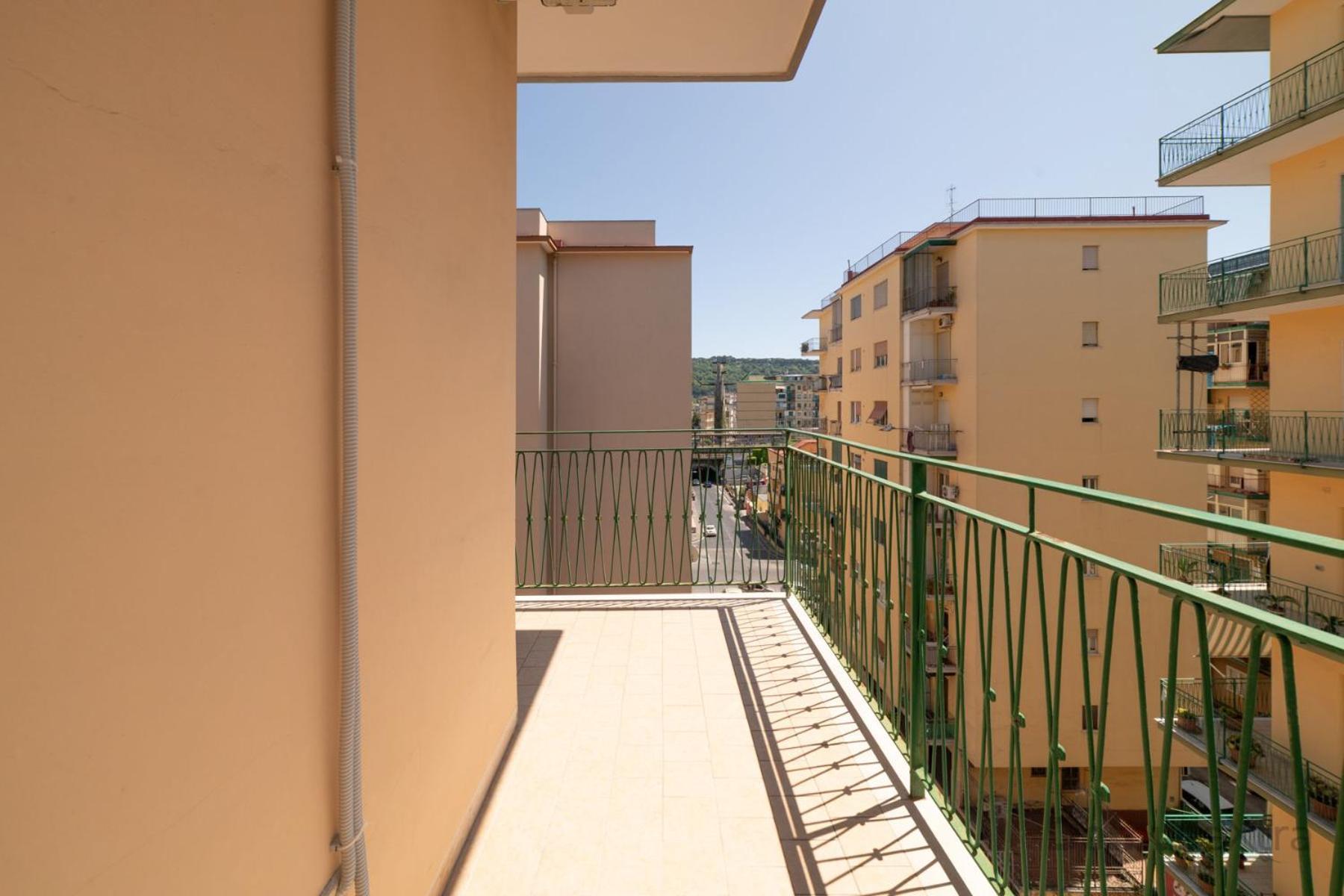 Clara Domus By Domusextra Apartment Napoli Ngoại thất bức ảnh