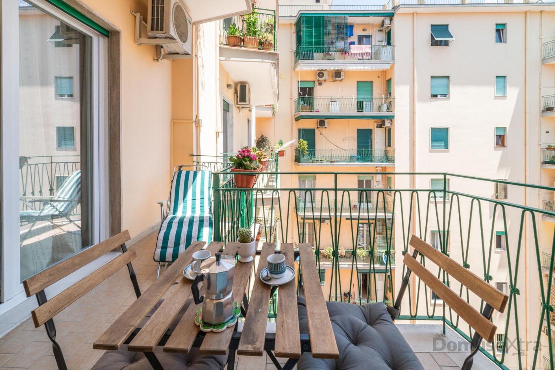 Clara Domus By Domusextra Apartment Napoli Ngoại thất bức ảnh