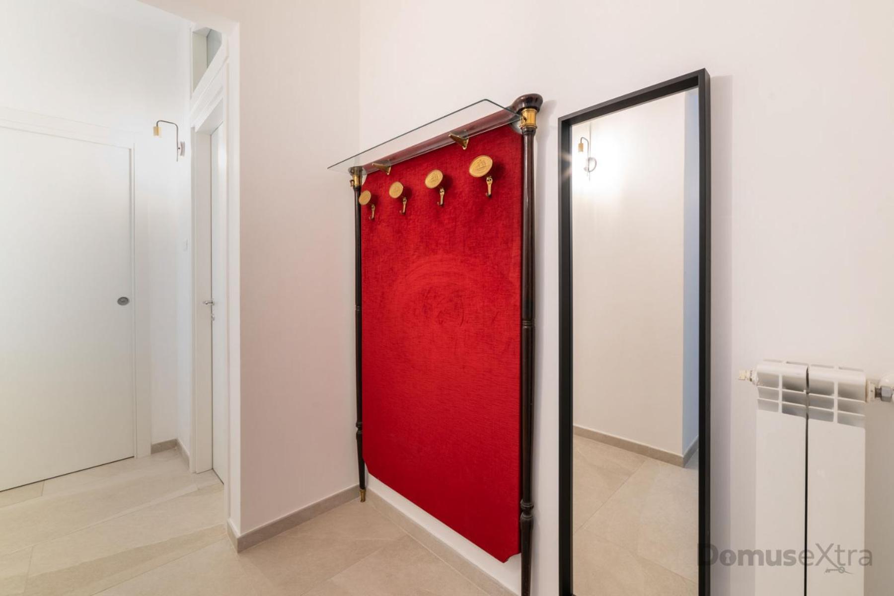 Clara Domus By Domusextra Apartment Napoli Ngoại thất bức ảnh