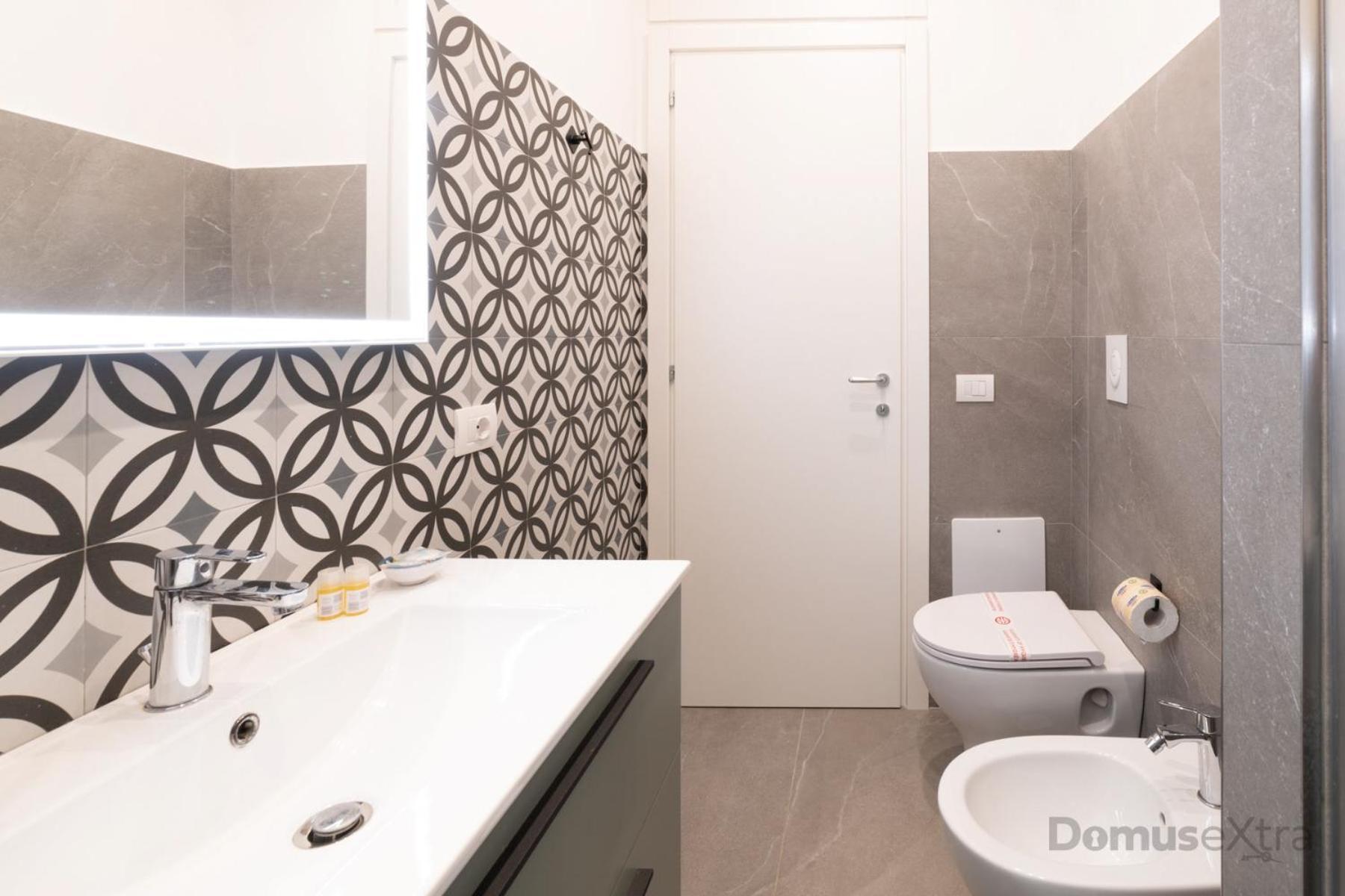 Clara Domus By Domusextra Apartment Napoli Ngoại thất bức ảnh