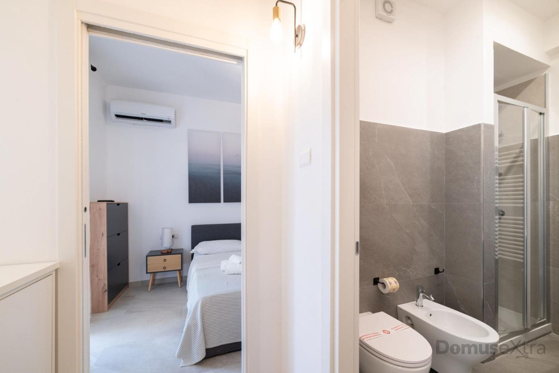 Clara Domus By Domusextra Apartment Napoli Ngoại thất bức ảnh